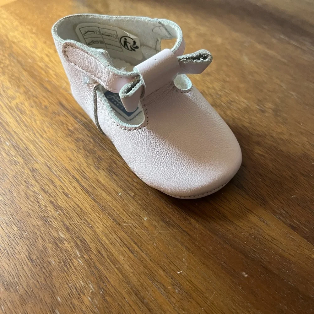 Jacadi booties- size 19.  Worn once! - Picture 3 of 3